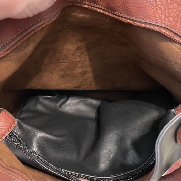 Victoria Elizabeth Dual Leather Purse - Picture 11 of 16